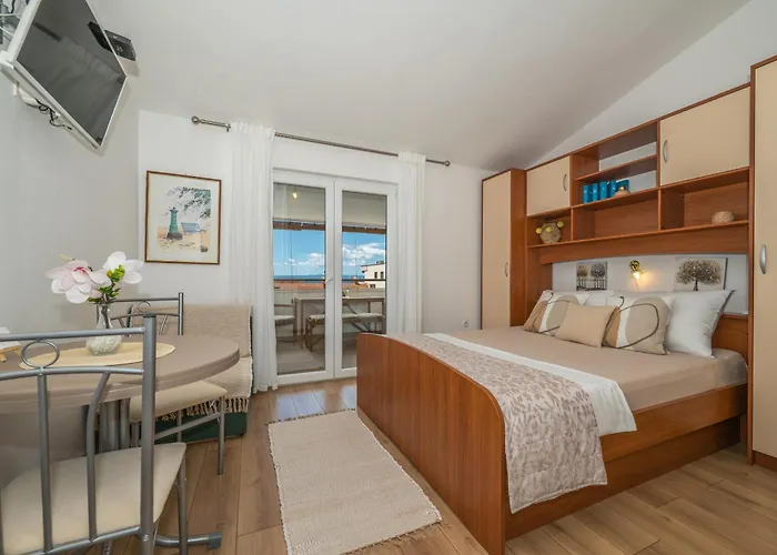 Marija マカルスカ